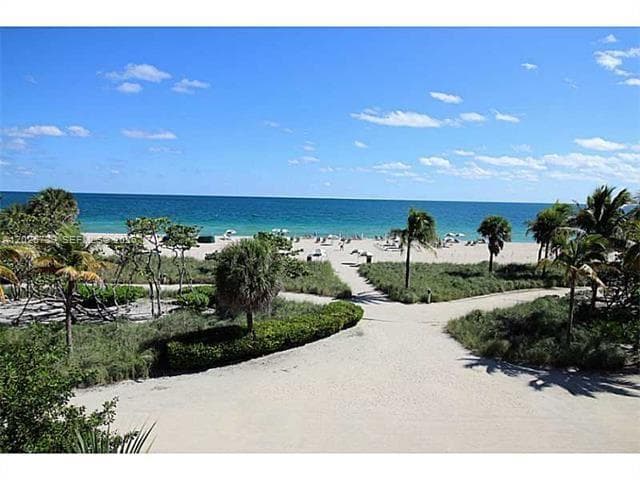 9801 Collins Ave # 9W, Bal Harbour FL 33154 — 30
