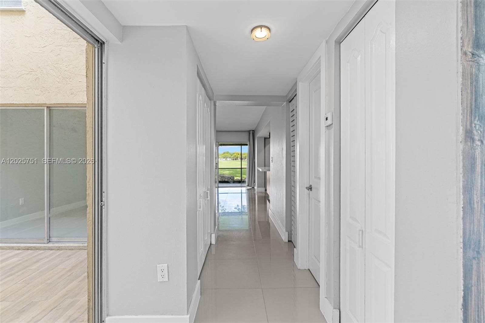 14357 Kendale Lakes Cir, Miami FL 33183 — 12