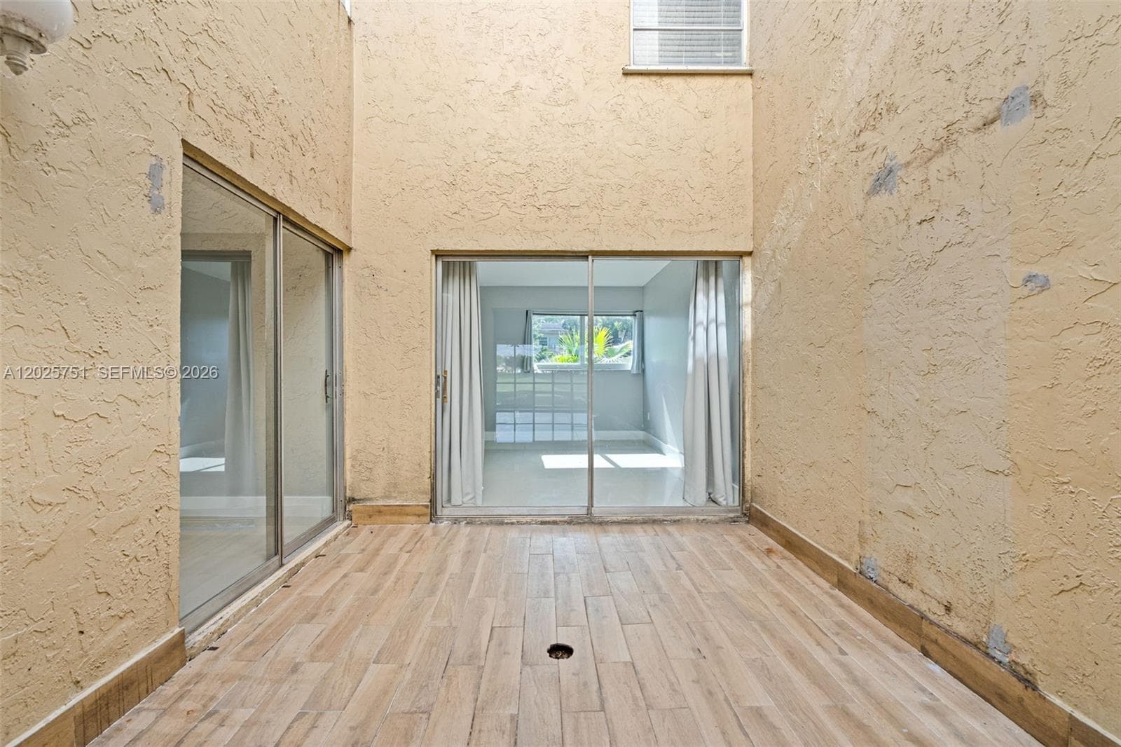 14357 Kendale Lakes Cir, Miami FL 33183 — 34
