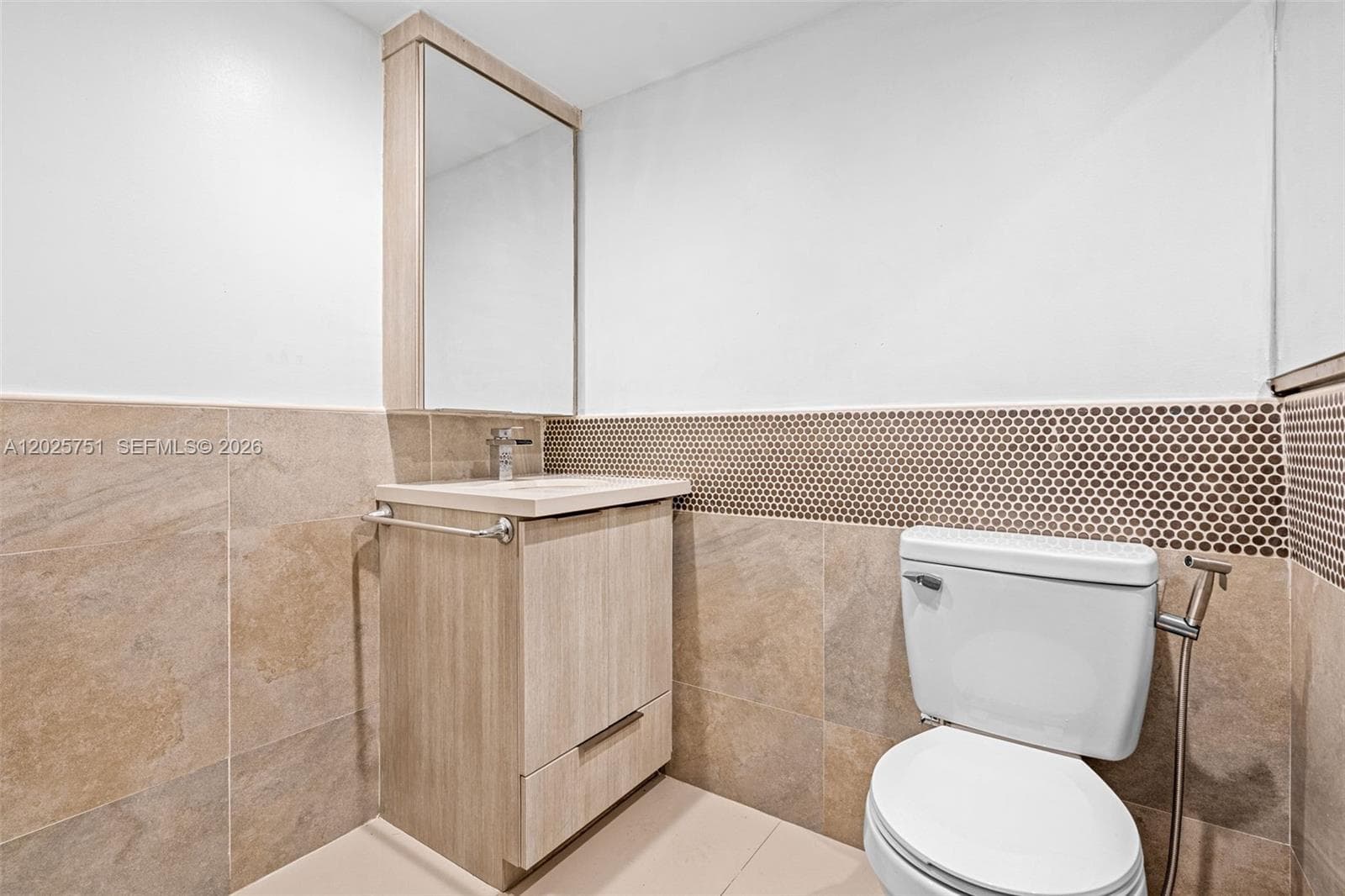 14357 Kendale Lakes Cir, Miami FL 33183 — 15