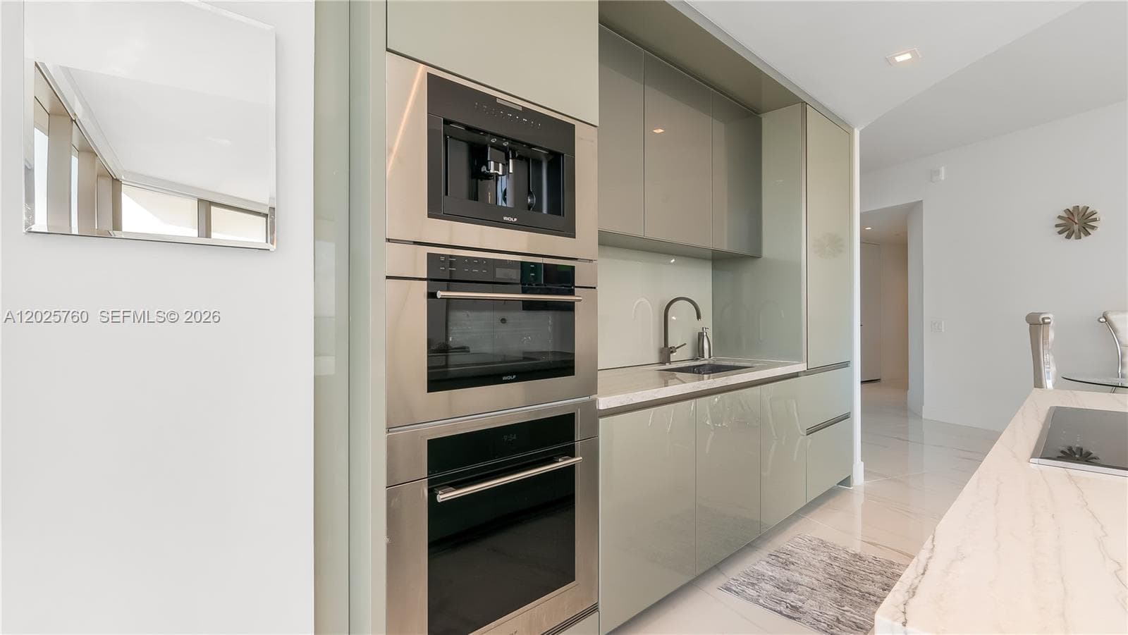 18975 Collins Ave # 3504, Sunny Isles Beach FL 33160 — 20