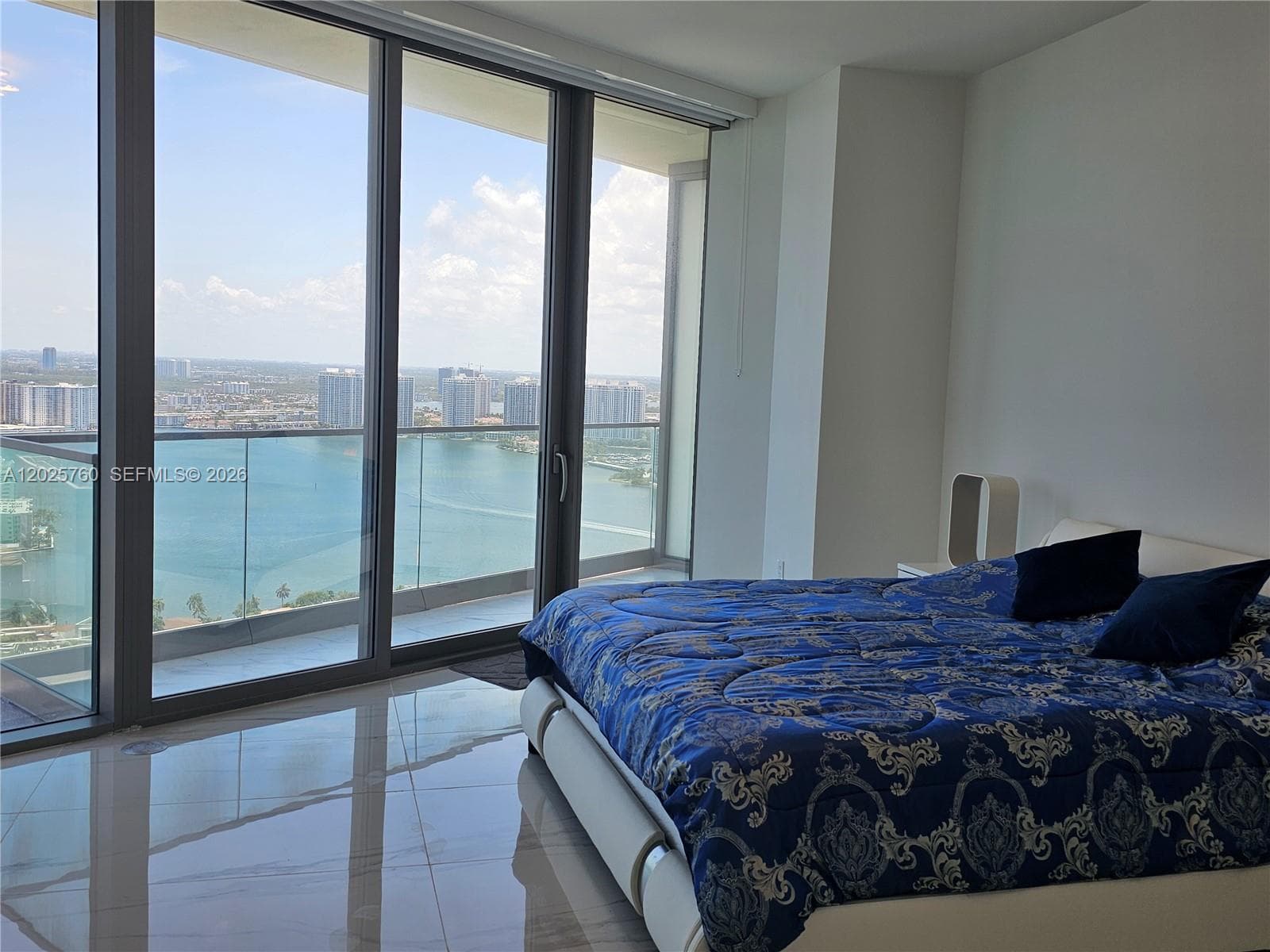 18975 Collins Ave # 3504, Sunny Isles Beach FL 33160 — 34