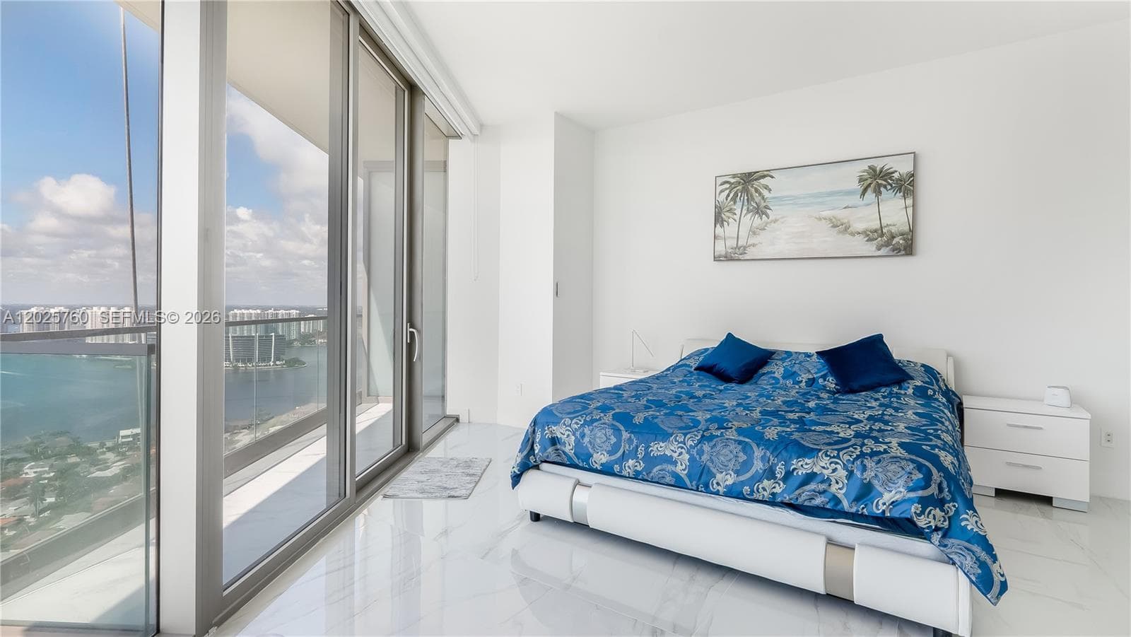 18975 Collins Ave # 3504, Sunny Isles Beach FL 33160 — 33