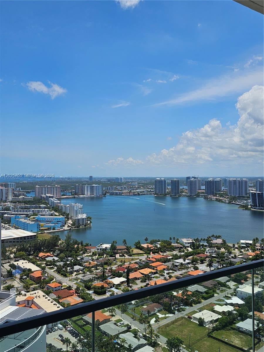 18975 Collins Ave # 3504, Sunny Isles Beach FL 33160 — 39