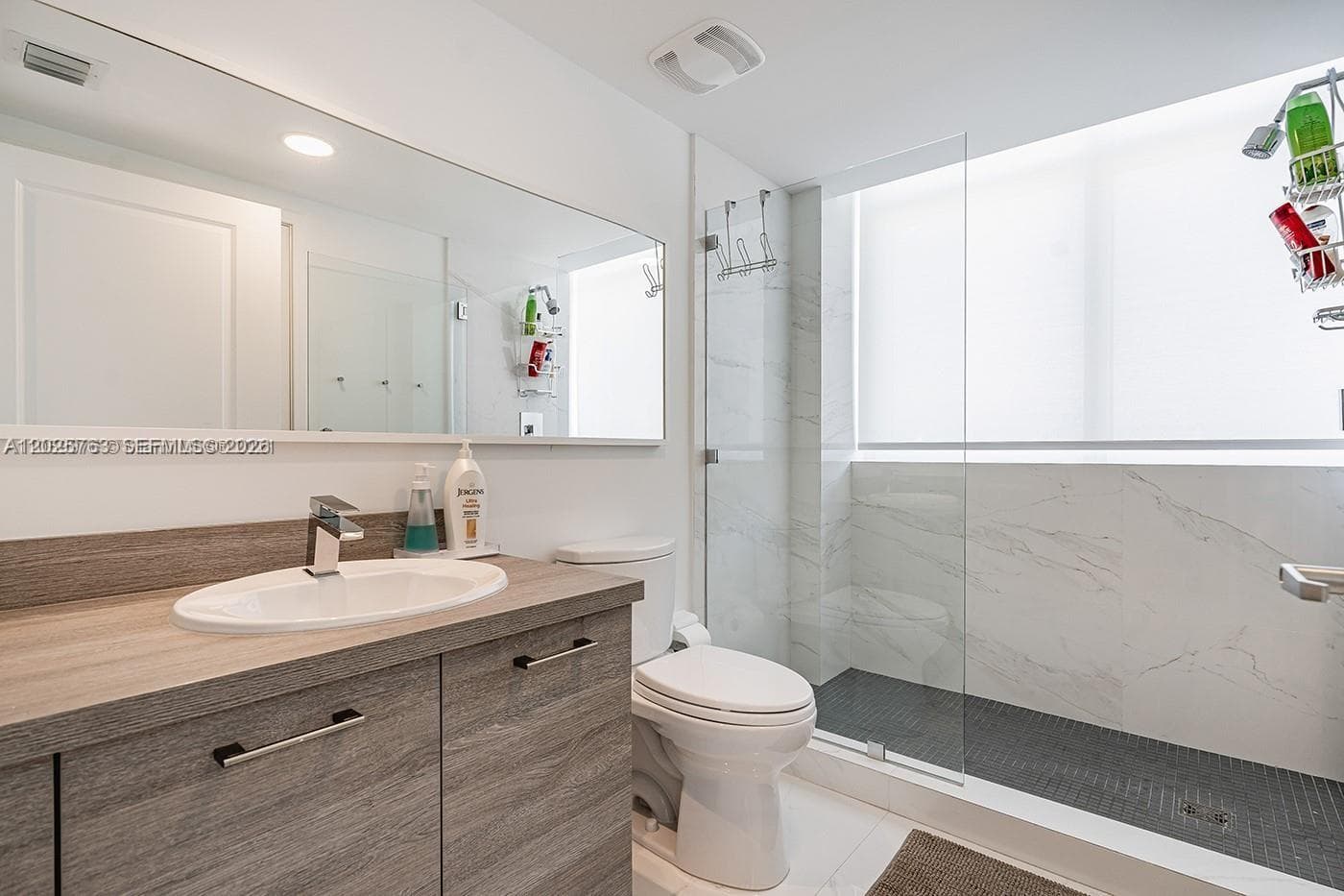 400 Sunny Isles Blvd # 1804, Sunny Isles Beach FL 33160 — 23