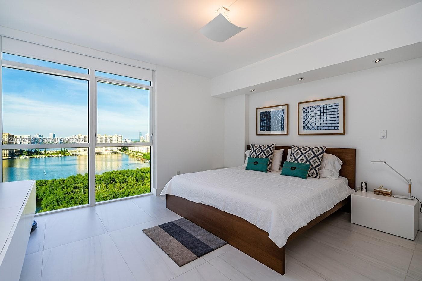 400 Sunny Isles Blvd # 1804, Sunny Isles Beach FL 33160 — 16