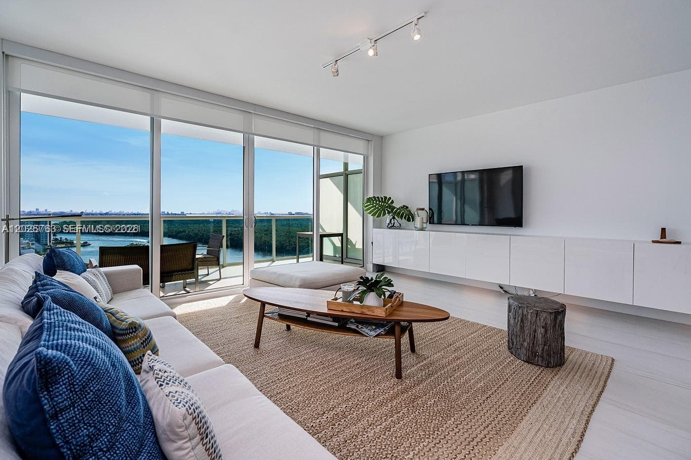 400 Sunny Isles Blvd # 1804, Sunny Isles Beach FL 33160 — 5