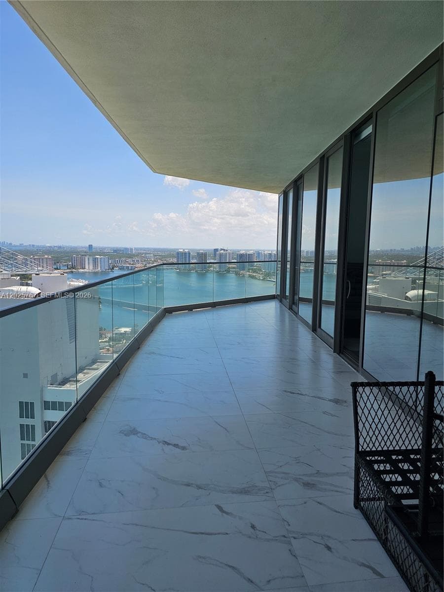 18975 Collins Ave # 3504, Sunny Isles Beach FL 33160 — 12