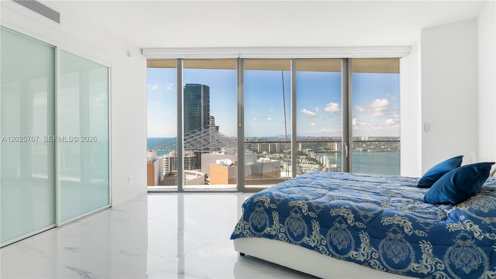 18975 Collins Ave # 3504, Sunny Isles Beach FL 33160 — 35