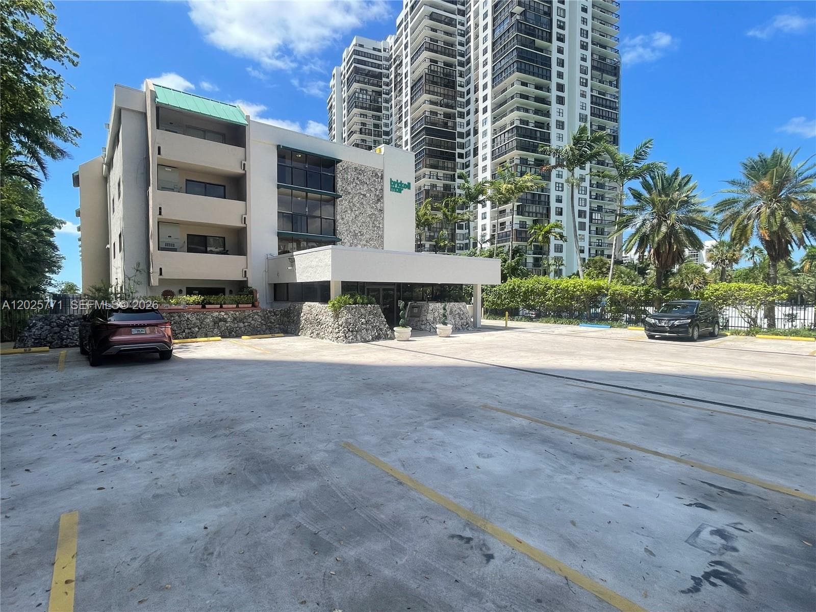 2201 Brickell Ave # 73, Miami FL 33129 — 22