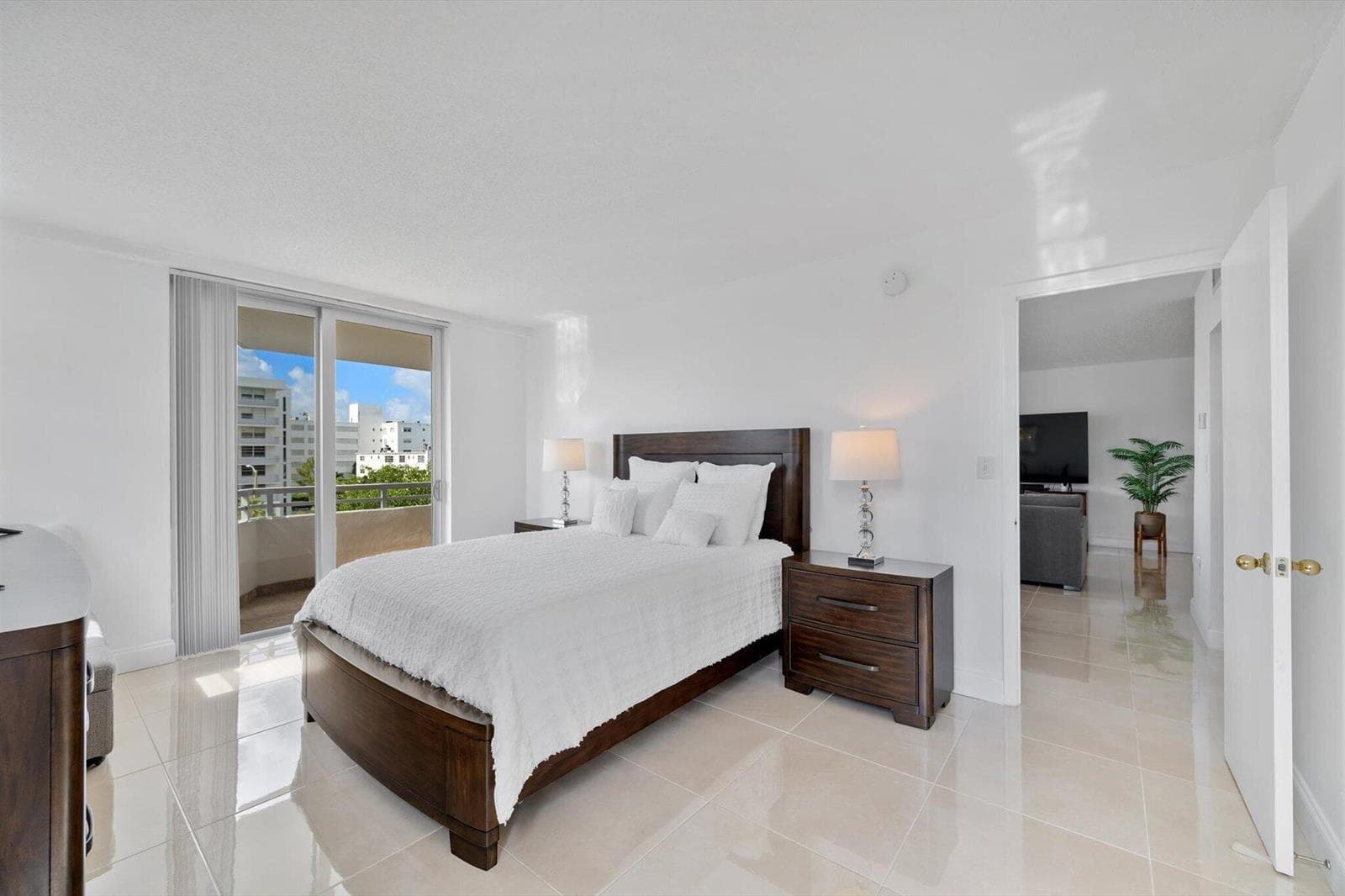 1080 94th Street # 411, Bay Harbor Islands FL 33154 — 20