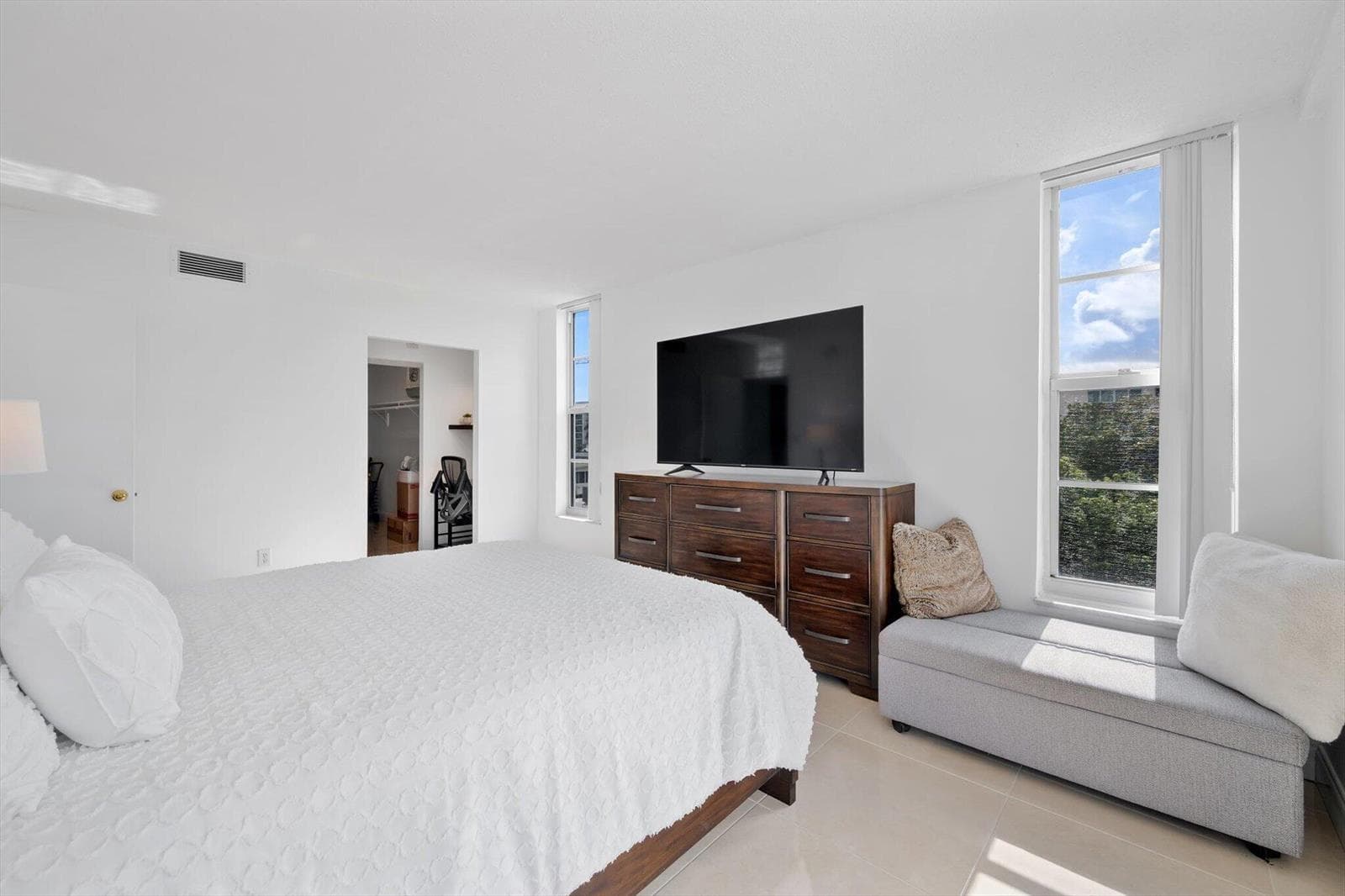 1080 94th Street # 411, Bay Harbor Islands FL 33154 — 19