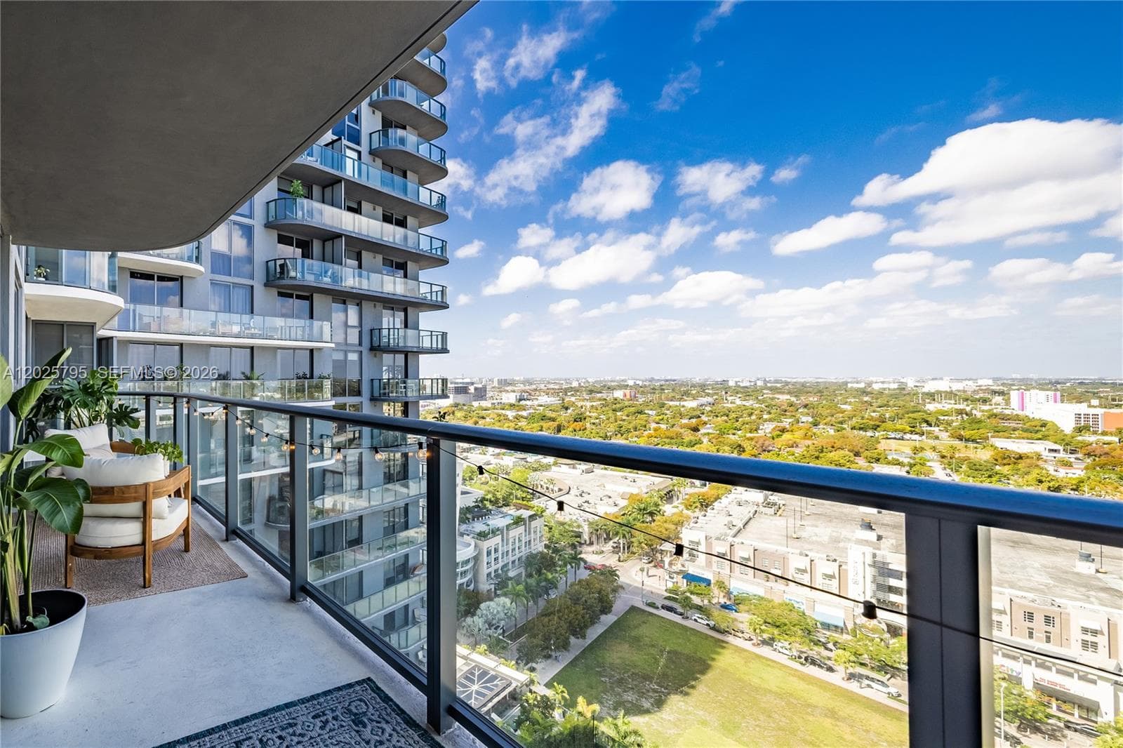 121 NE 34th St # 2111, Miami FL 33137 — 23
