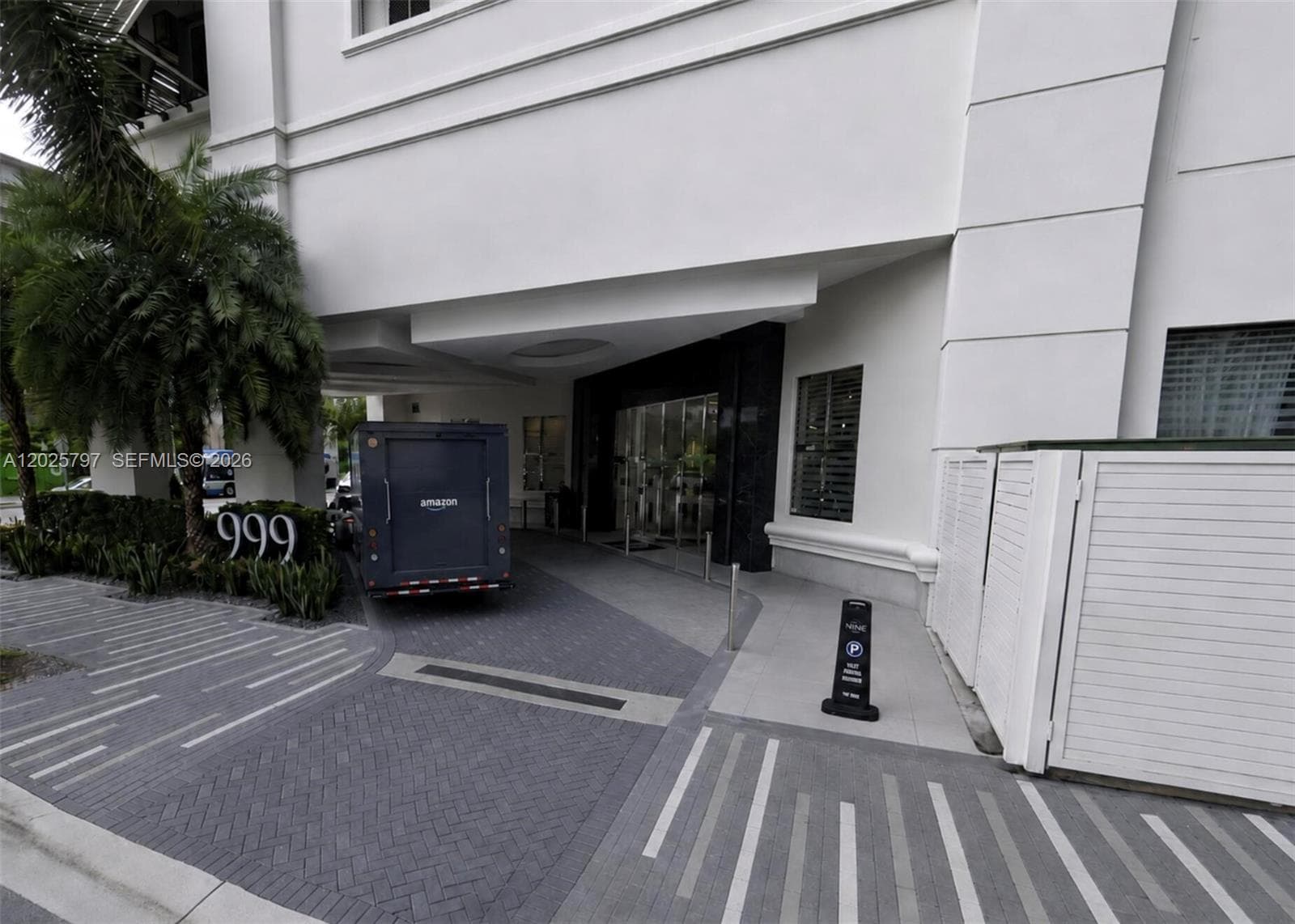 999 SW 1st Ave # 1211, Miami FL 33130 — 1