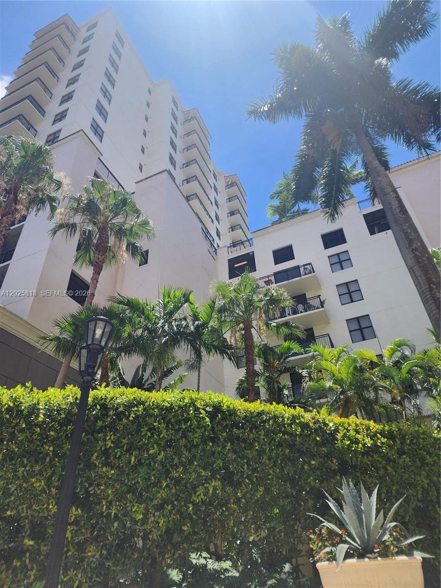 888 S Douglas Rd # 1513, Coral Gables FL 33134 — 24