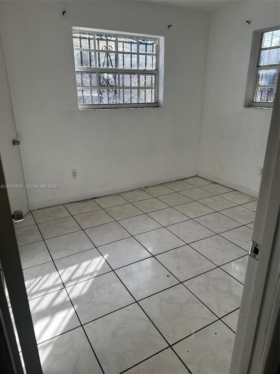 7024 NW 6th Ave # 1, Miami FL 33150 — 2