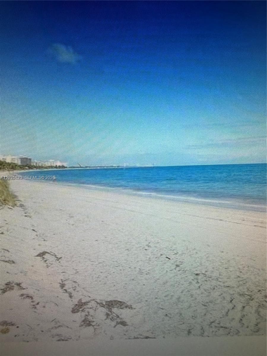 1111 Crandon Blvd # B506, Key Biscayne FL 33149 — 2