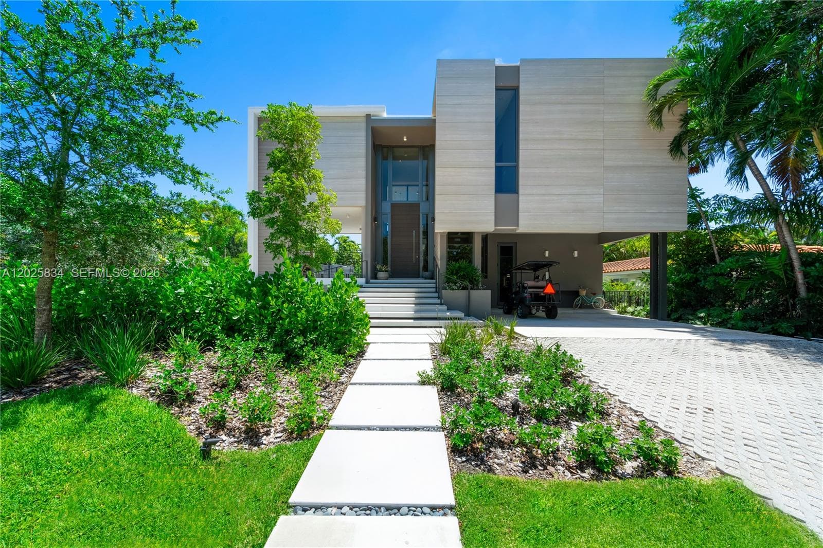 571 Glenridge Rd, Key Biscayne FL 33149 — 2