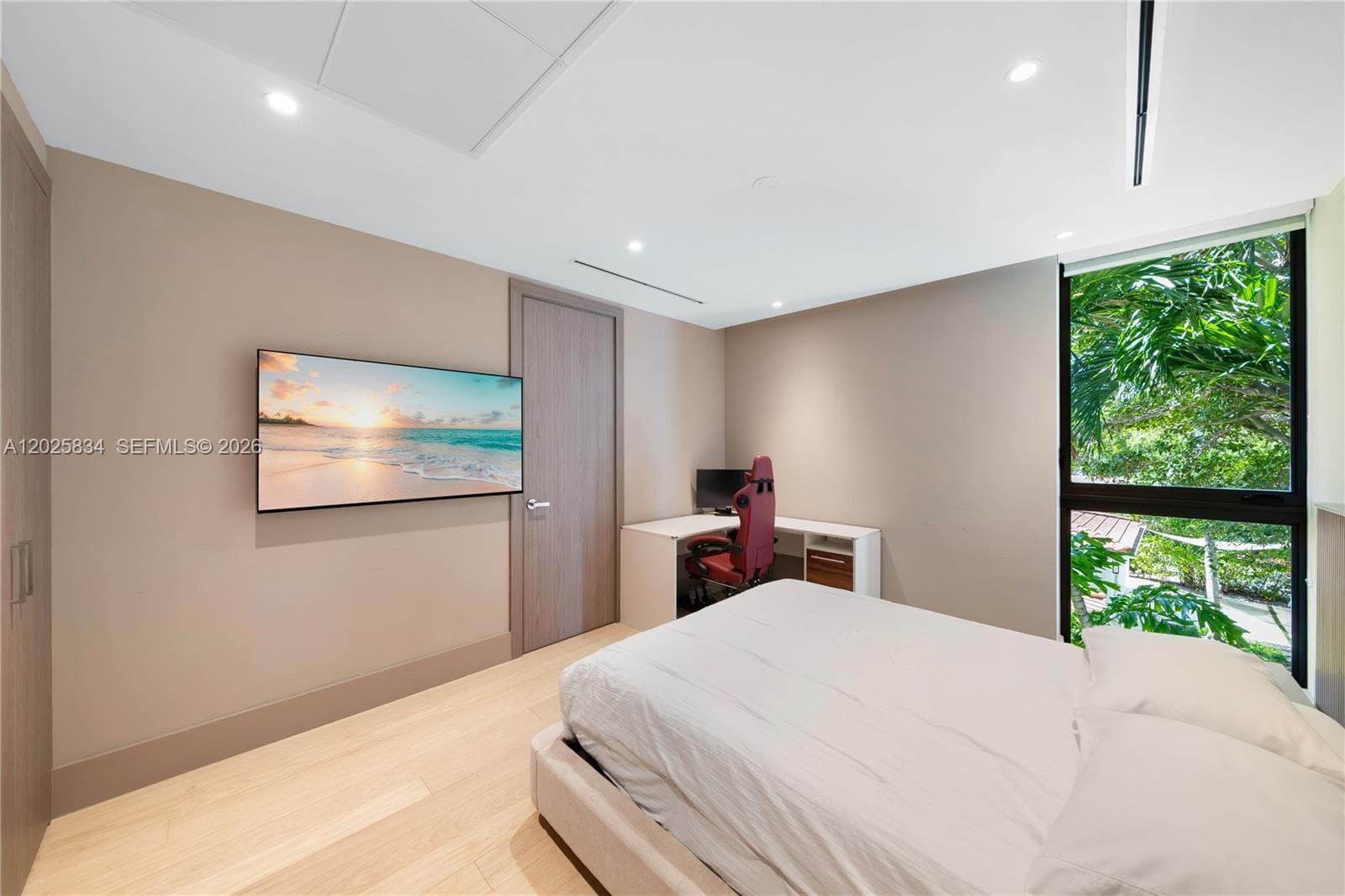 571 Glenridge Rd, Key Biscayne FL 33149 — 28