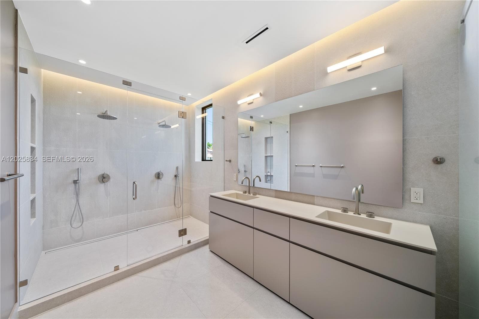 571 Glenridge Rd, Key Biscayne FL 33149 — 10