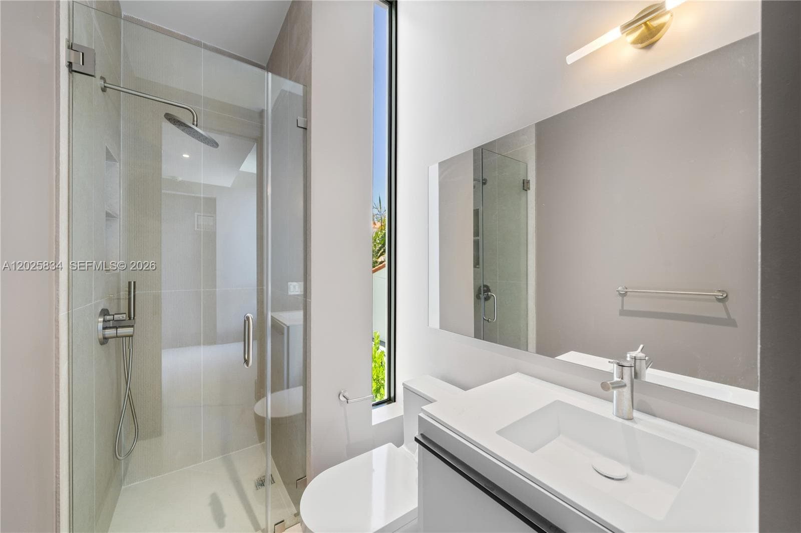 571 Glenridge Rd, Key Biscayne FL 33149 — 35