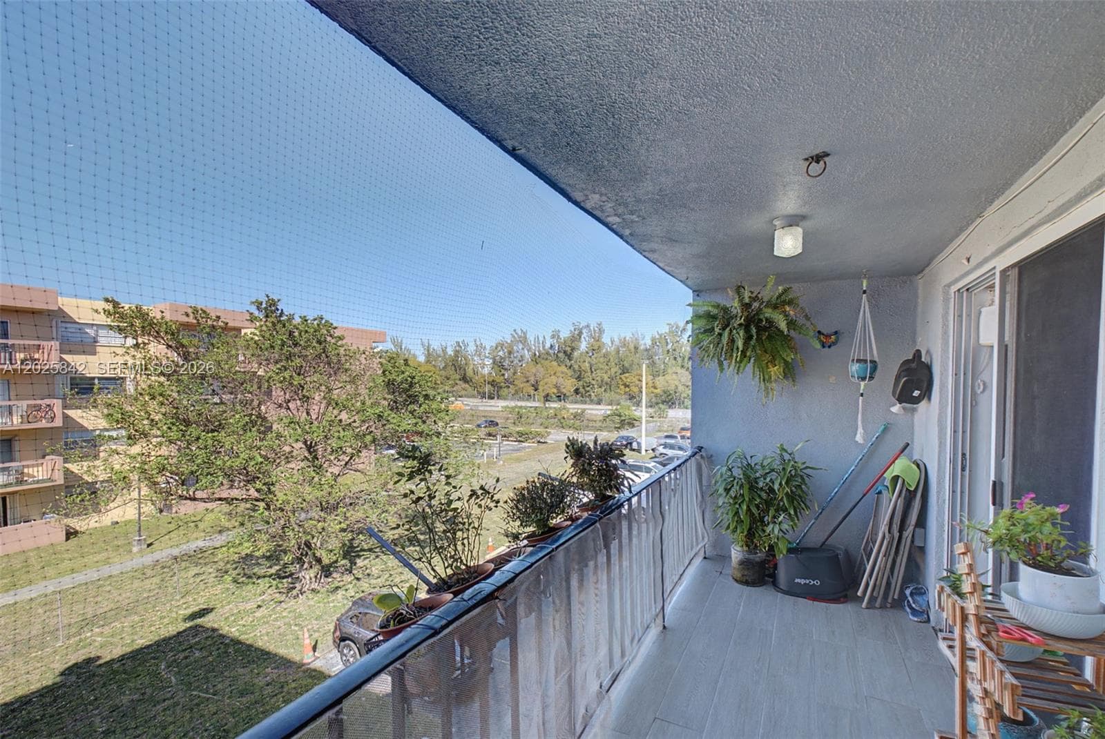 399 NW 72nd Ave # 320, Miami FL 33126 — 20