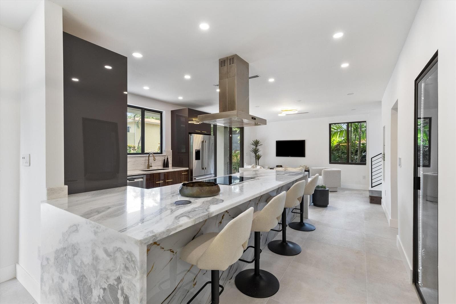 451 NE 119th Street, Biscayne Park FL 33161 — 7