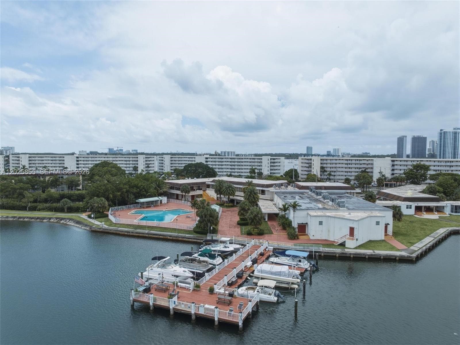 2855 Leonard Dr # H106, Aventura FL 33160 — 25