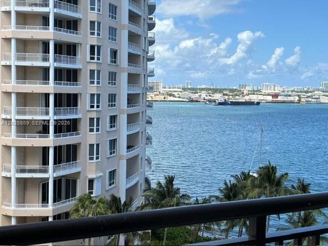 540 Brickell Key Dr # 1024, Miami FL 33131 — 26