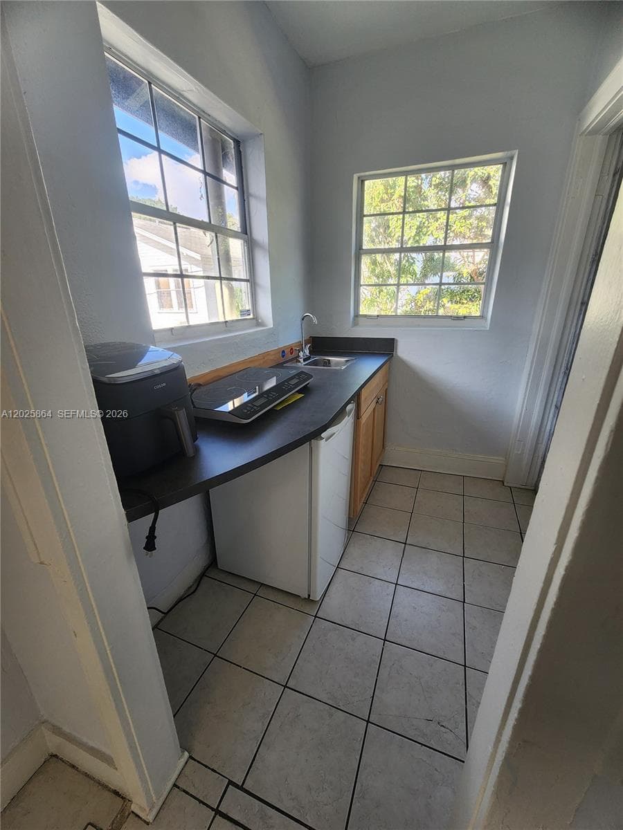 226 SW 6th Ave # 6, Miami FL 33130 — 2