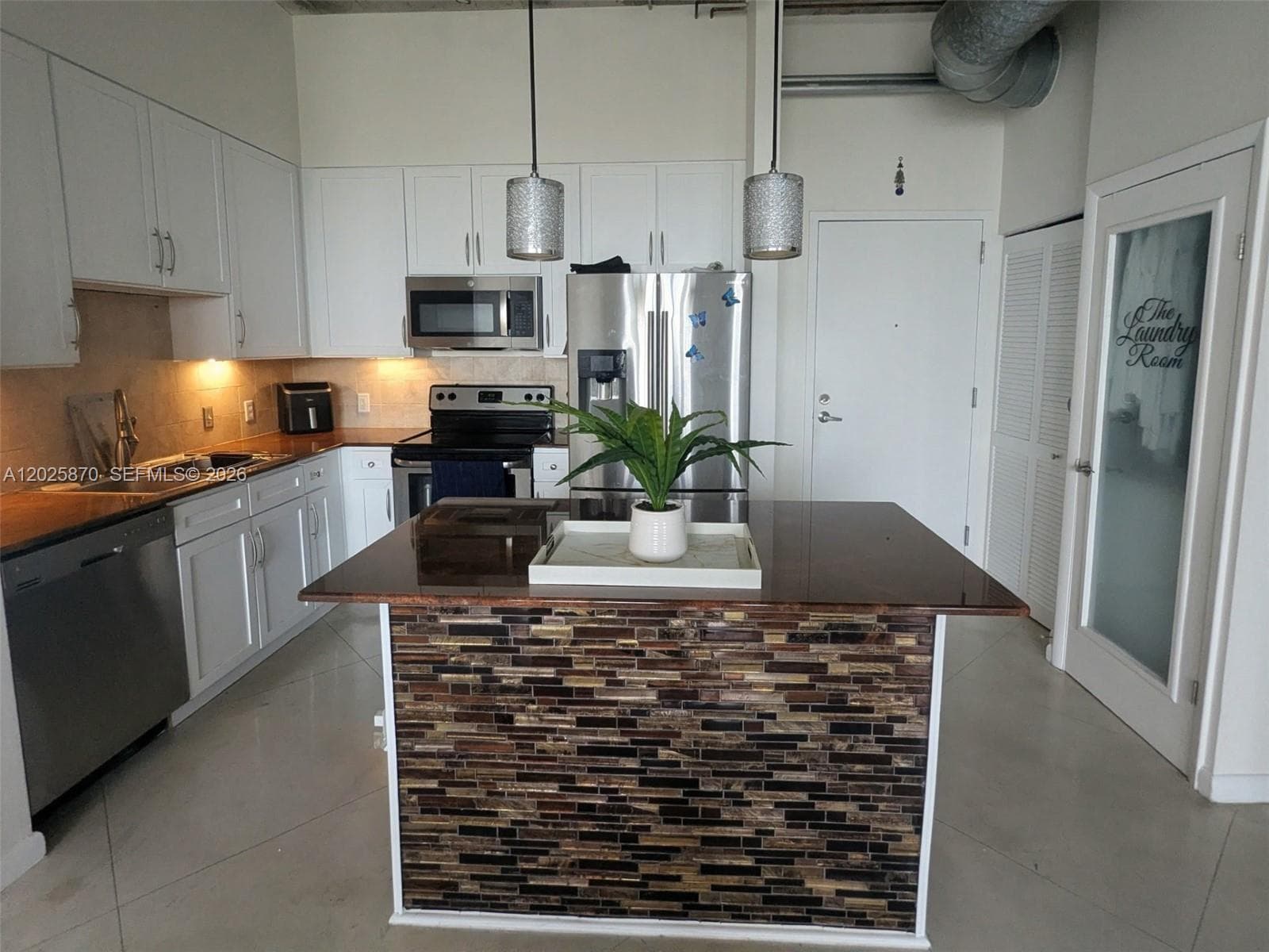 2001 Biscayne Blvd # 3506, Miami FL 33137 — 4