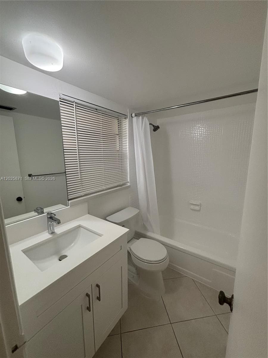 7715 SW 86th St # 310, Miami FL 33143 — 5