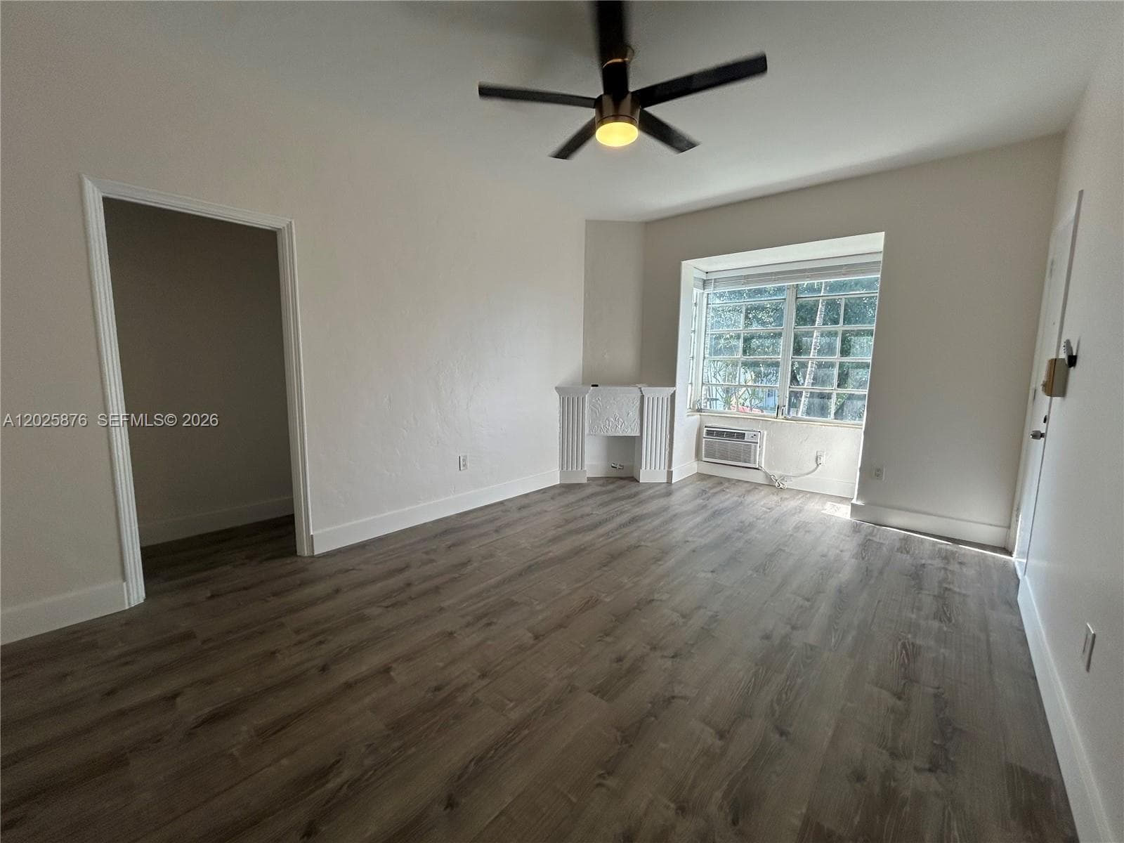 1250 Pennsylvania Ave # 4, Miami Beach FL 33139 — 3