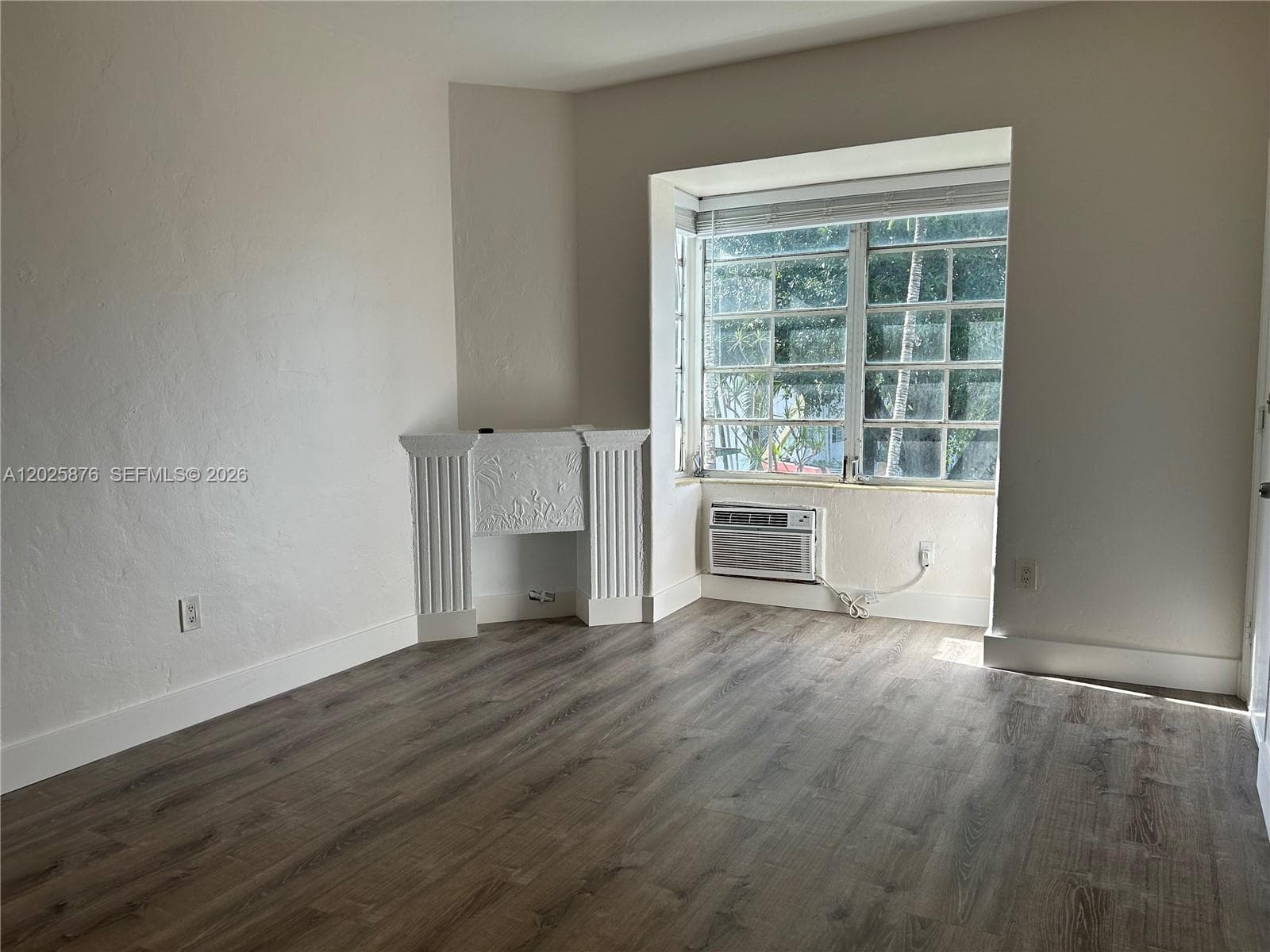 1250 Pennsylvania Ave # 4, Miami Beach FL 33139 — 5