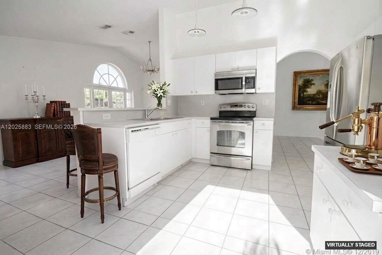8224 SW 157th Ct, Miami FL 33193 — 3