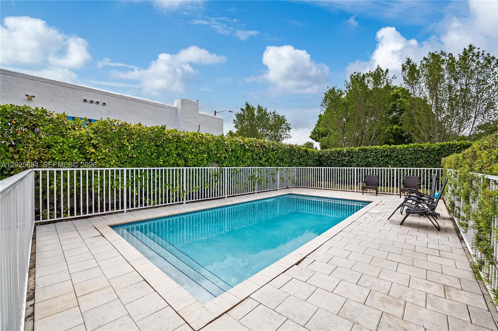 2255 SW 10th St # B, Miami FL 33135 — 7