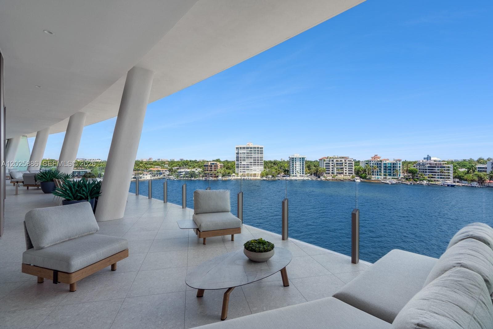 5 Grove Isle Dr # L05, Coconut Grove FL 33133 — 14