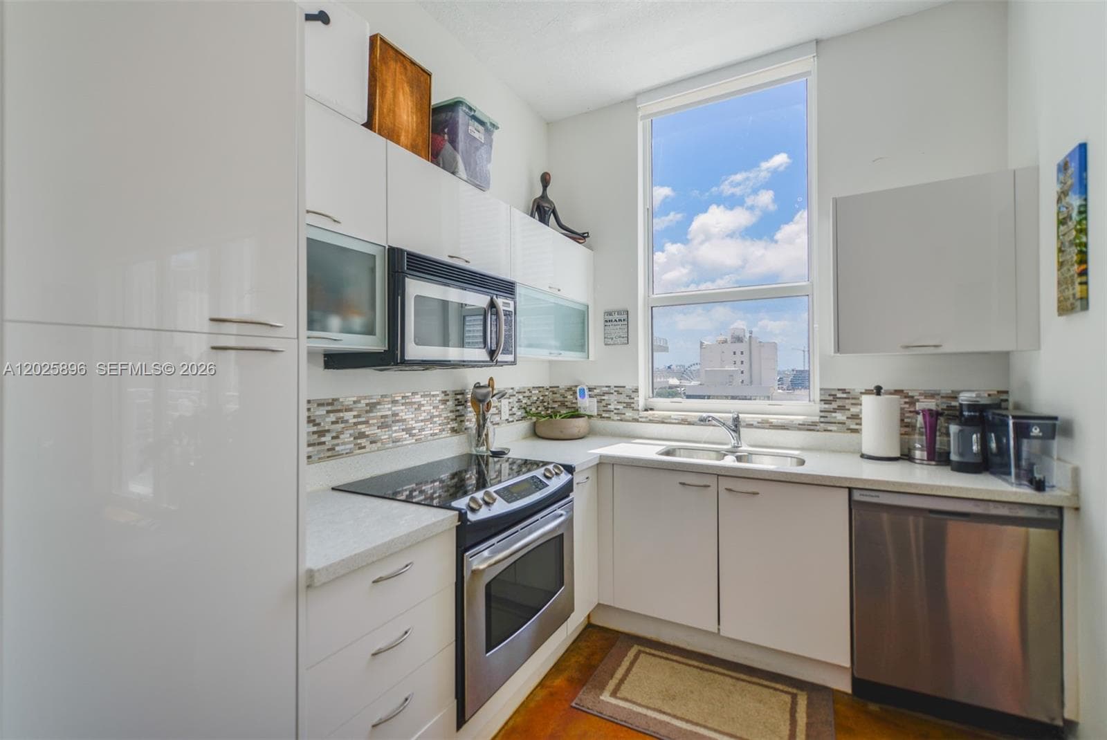 133 NE 2nd Ave # 1512, Miami FL 33132 — 18