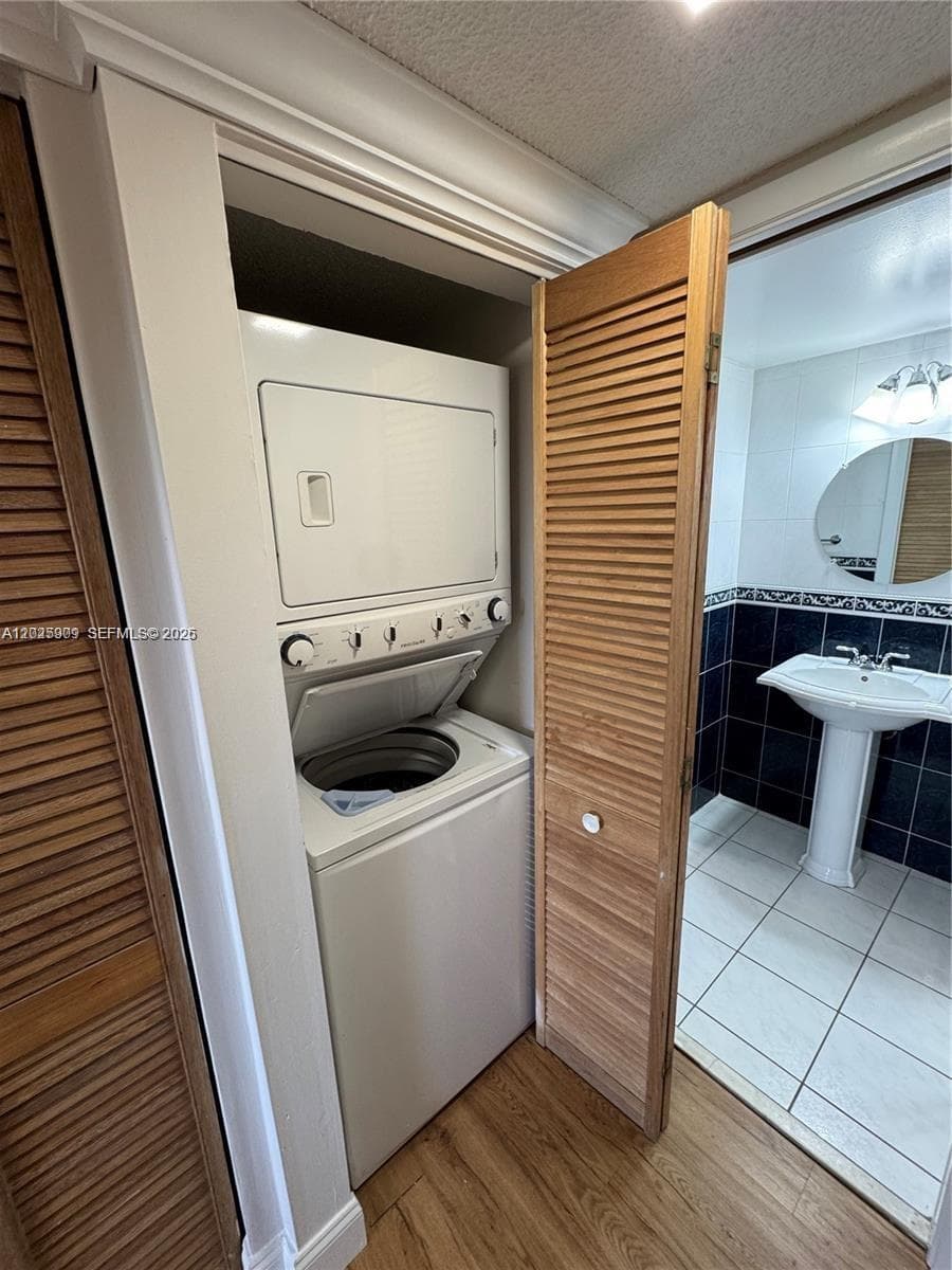 1121 SW 122nd Ave # 2, Miami FL 33184 — 12