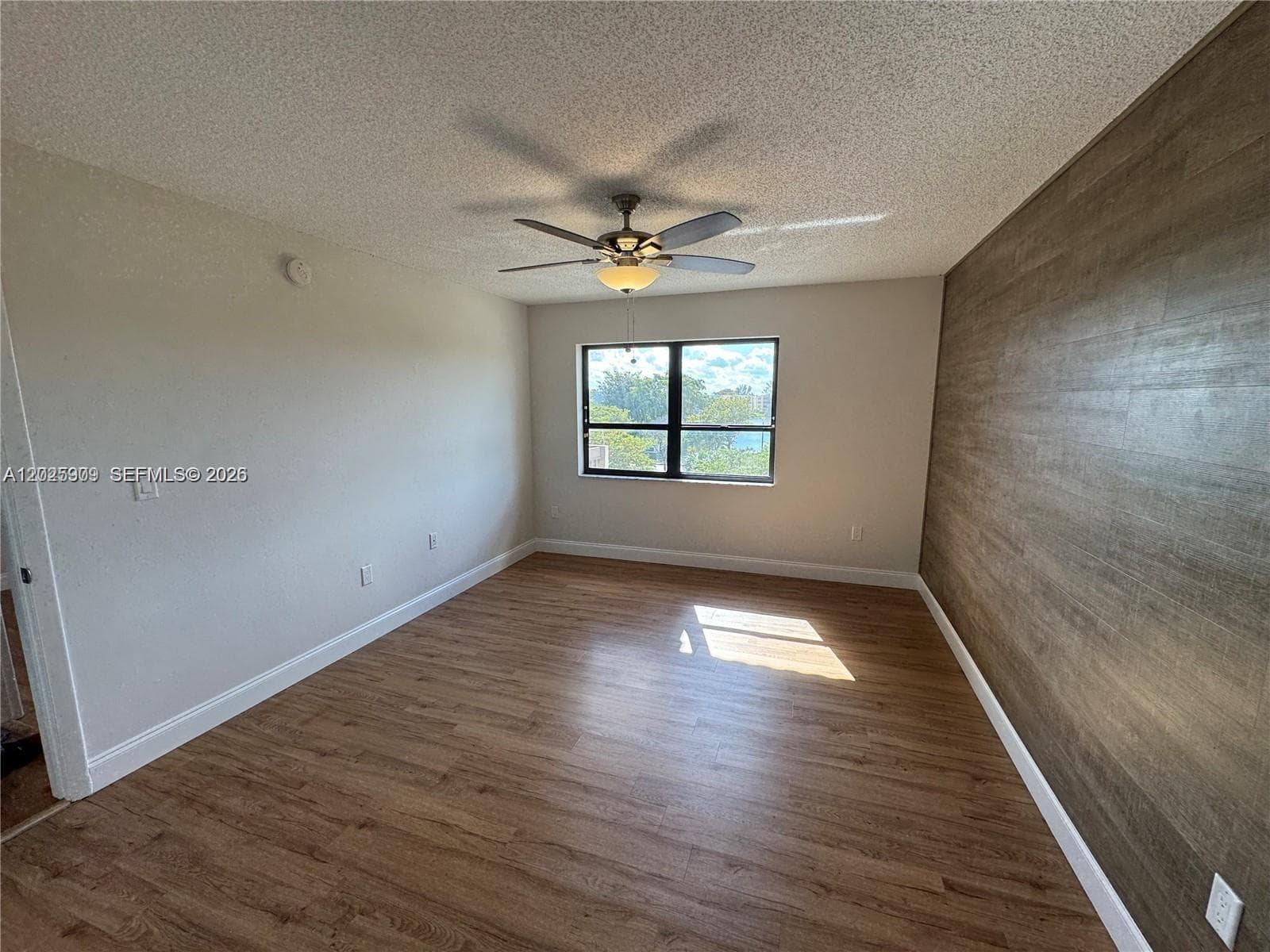 1121 SW 122nd Ave # 2, Miami FL 33184 — 11
