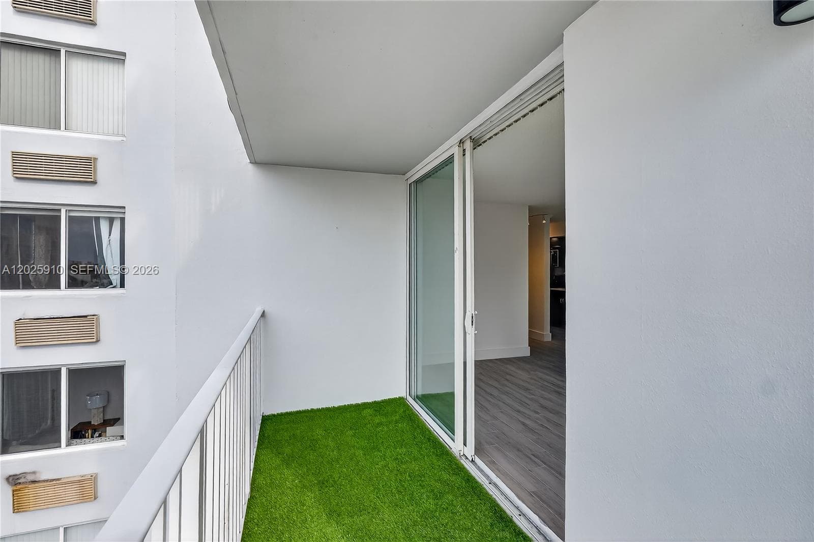 1255 Collins Ave # 504, Miami Beach FL 33139 — 21