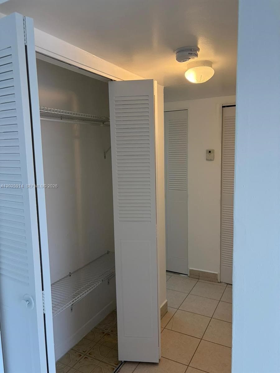 6820 W Flagler St # 212, Miami FL 33144 — 7