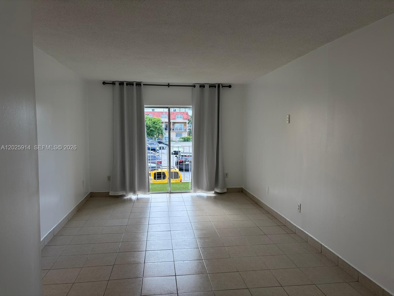 6820 W Flagler St # 212, Miami FL 33144 — 8