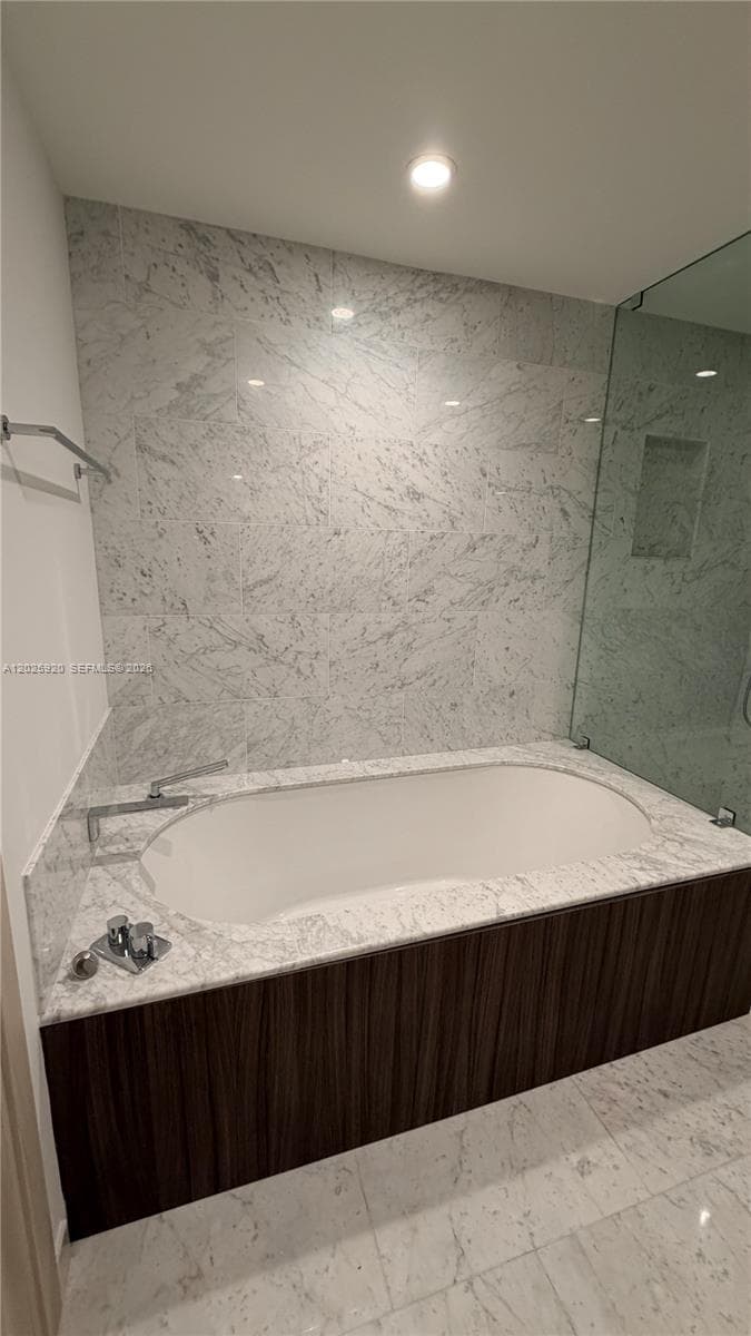 1000 Brickell # 2014, Miami FL 33131 — 26
