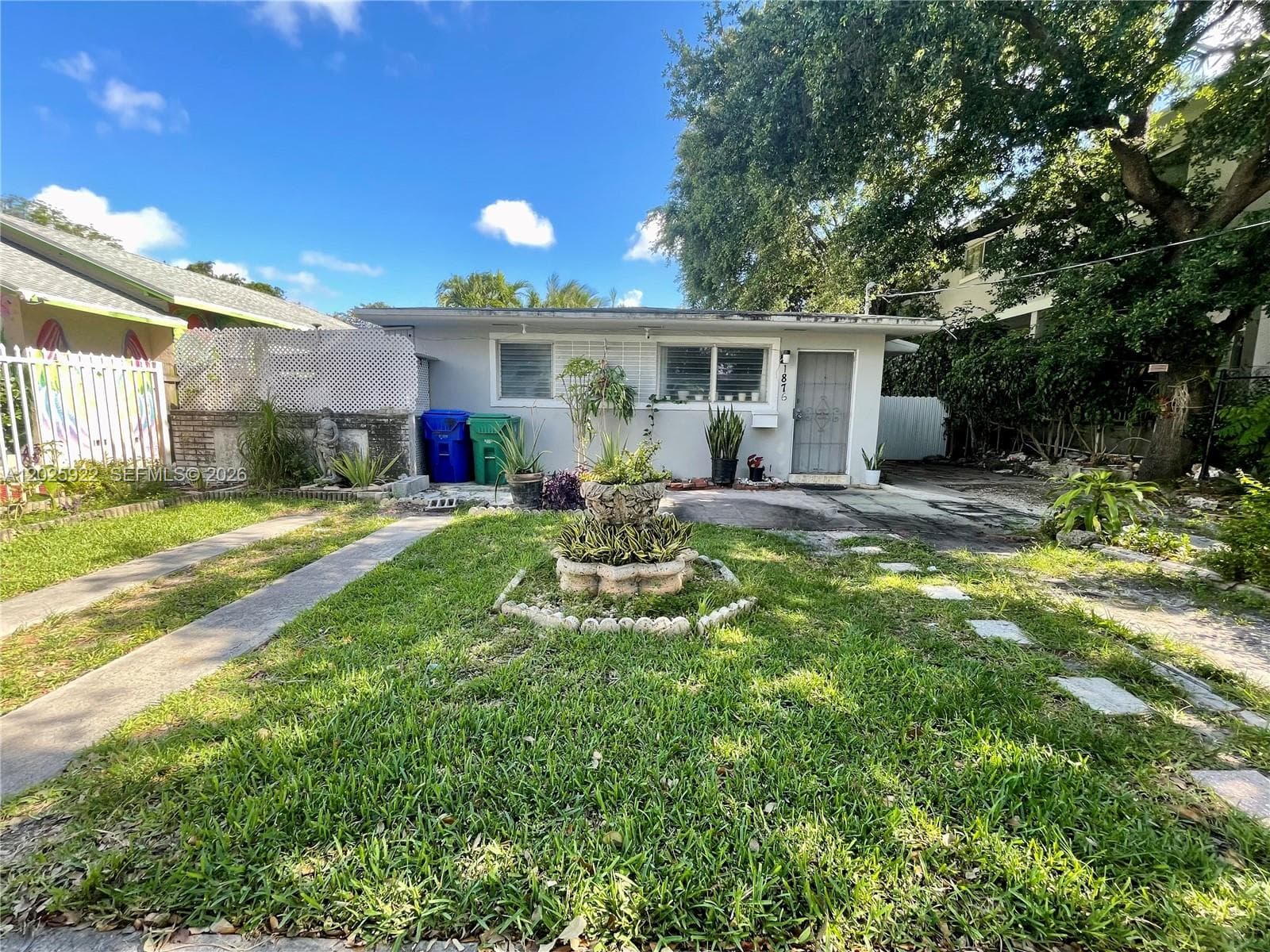 1874 NW 19th St, Miami FL 33125 — 1
