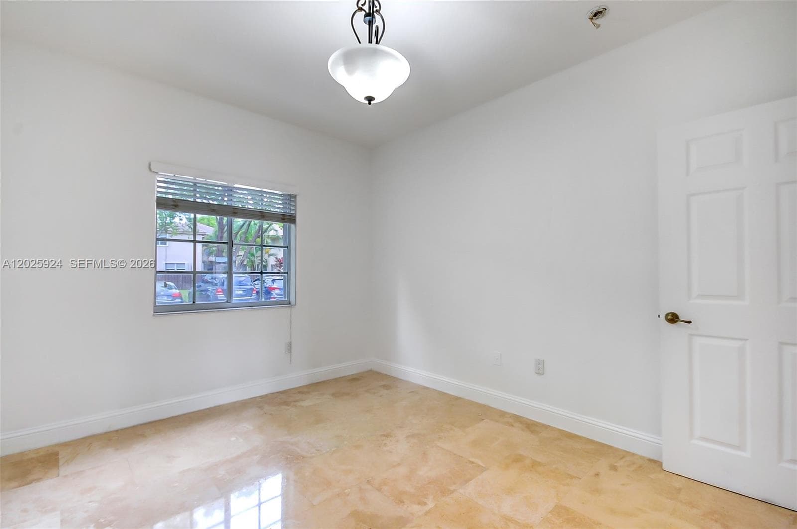 11184 NW 73rd St, Doral FL 33178 — 22