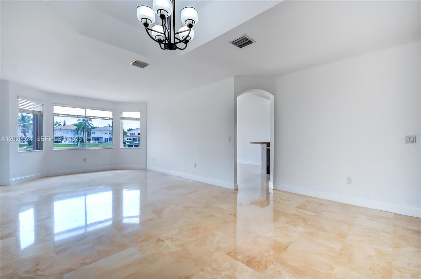 11184 NW 73rd St, Doral FL 33178 — 9