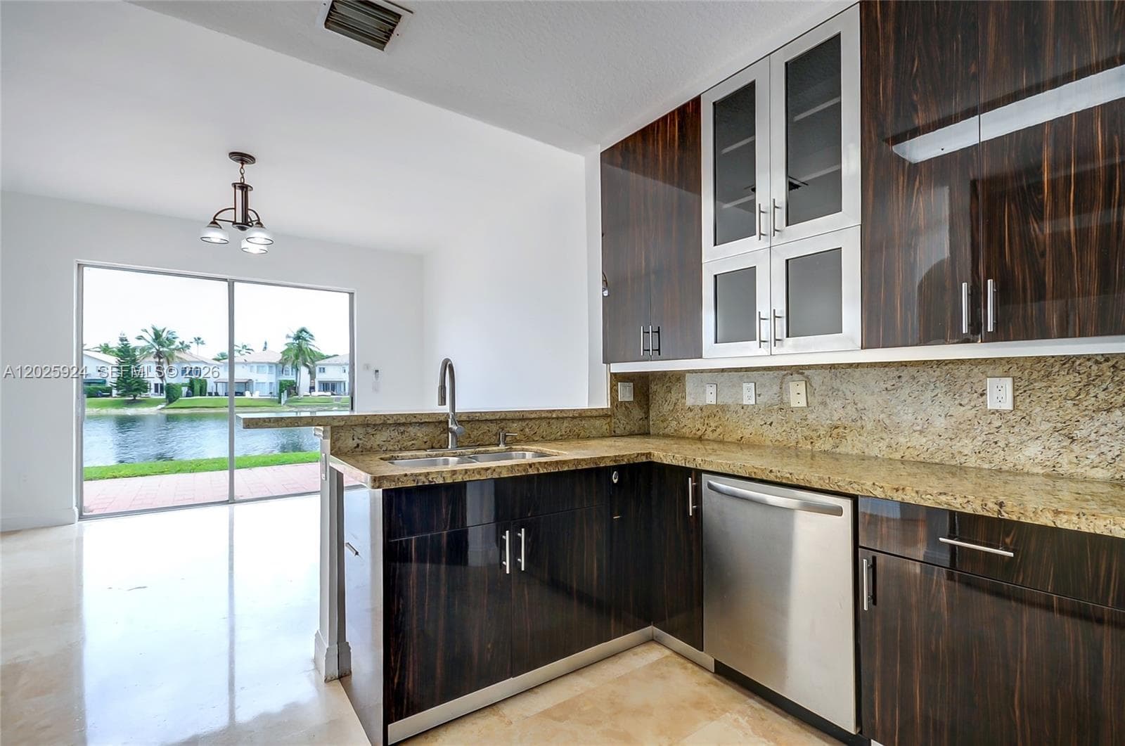 11184 NW 73rd St, Doral FL 33178 — 14