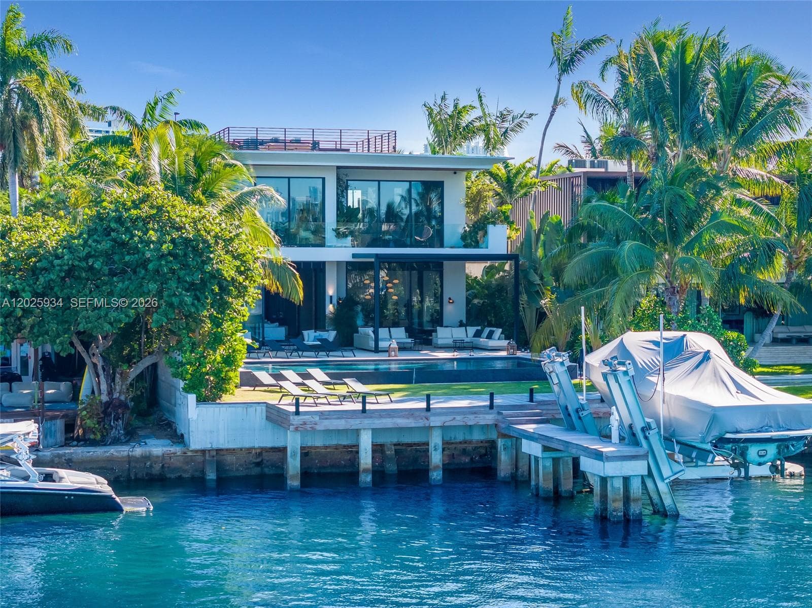 200 W Rivo Alto Dr, Miami Beach FL 33139 — 72
