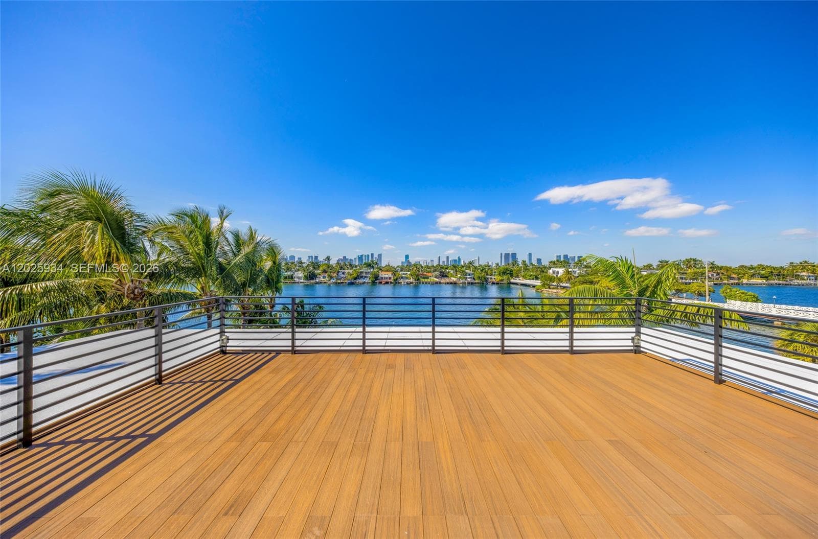 200 W Rivo Alto Dr, Miami Beach FL 33139 — 52
